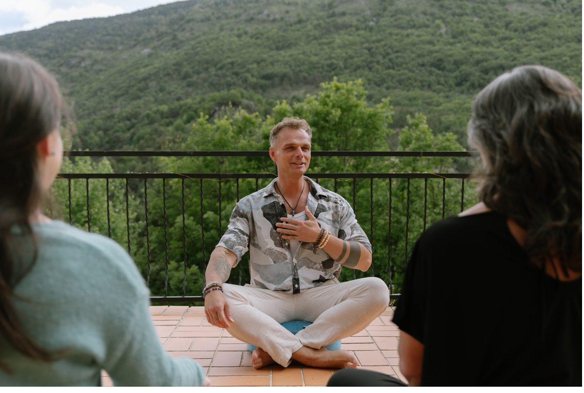 Piotr guiding a small group outdoors